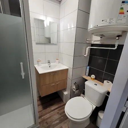 Plein Centre-ville Wifi Apartment